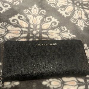 Black Michael Kors Wallet